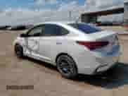 2019 Hyundai Accent SE z VIN 3KPC24A39KE087866, wystawiony jako Copart lot #68671285 z przebiegiem 79 246 mil mil oraz Nie do naprawy • Non repairable. Historia ofert i sprzedaży dostępna na DreamBid. Obrazek 2.