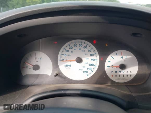 2006 Dodge Caravan SE with VIN 1D4GP25R76B738164, listed as a IAAI auction lot 43095860 with 242,016 mi miles and . Bid and sale history available at DreamBid. Image 7.