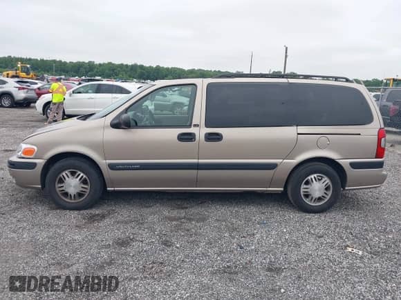 2003 Chevrolet Venture Y3G Mobility with VIN 1GNDX03E23D142567, listed as a IAAI auction lot 42601079 with 215,618 mi miles and . Bid and sale history available at DreamBid. Image 14.