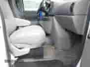 2006 Ford Econoline Cargo с VIN 1FTSS34L26HB38240, выставлен на аукционе IAAI как лот 42613649 с пробегом 23 164 миль миль и . История ставок и продаж доступна на DreamBid. Изображение 5.