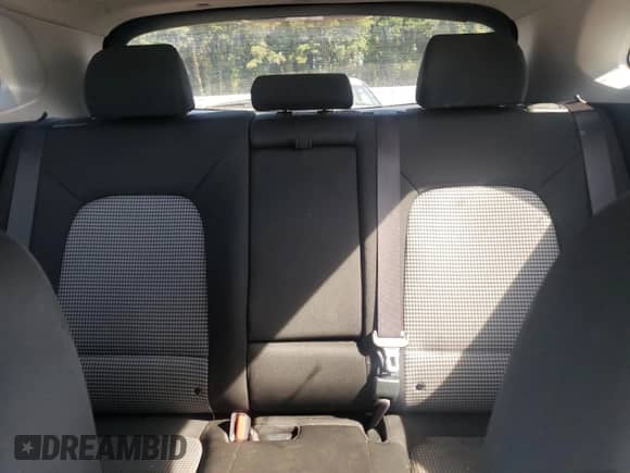 2018 Hyundai Kona SEL с VIN KM8K22AA6JU070663, выставлен на аукционе Copart как лот 82073165 с пробегом 143 279 миль миль и Чистый • Clean title. История ставок и продаж доступна на DreamBid. Изображение 10.