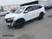 2022 Honda Pilot Special Edition with VIN 5FNYF5H27NB009677, listed as a IAAI auction lot 42587990 with 60,177 mi miles and . Bid and sale history available at DreamBid. Image 18.