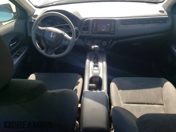 2022 Honda HR-V LX с VIN 3CZRU5H39NM726249, выставлен на аукционе Copart как лот 84273785 с пробегом 11 765 миль миль и Списание • Salvage title. История ставок и продаж доступна на DreamBid. Изображение 8.