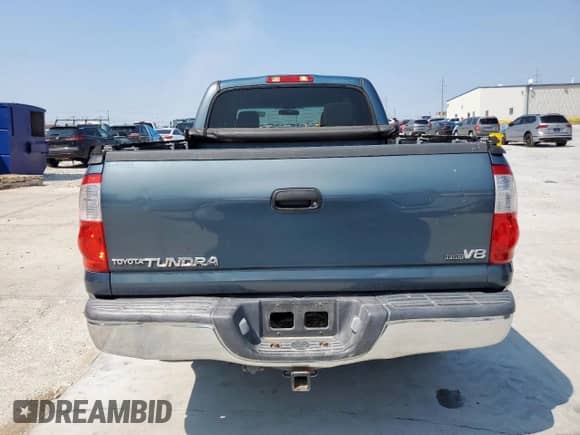 2006 Toyota Tundra SR5 z VIN 5TBET34136S532505, wystawiony jako Copart lot #72021885 z przebiegiem 210 823 mil mil oraz Szkoda całkowita • Salvage title. Historia ofert i sprzedaży dostępna na DreamBid. Obrazek 6.
