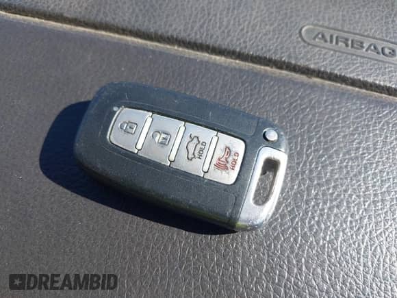 2013 Hyundai Sonata SE with VIN 5NPEC4AC1DH584382, listed as a IAAI auction lot 43380609 with 144,552 mi miles and . Bid and sale history available at DreamBid. Image 11.