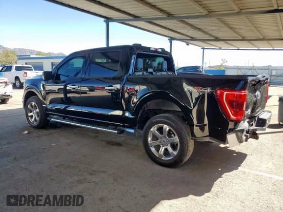 2022 Ford F-150 XLT с VIN 1FTFW1EDXNFA67901, выставлен на аукционе Copart как лот 81687405 с пробегом 55 147 миль миль и Списание • Salvage title. История ставок и продаж доступна на DreamBid. Изображение 2.
