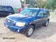 2004 Toyota Highlander with VIN JTEEP21A340005098, listed as a IAAI auction lot 43105560 with 304,314 mi miles and . Bid and sale history available at DreamBid. Image 2.