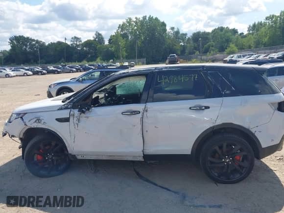 2018 Land Rover Discovery Sport HSE с VIN SALCR2RX9JH742553, выставлен на аукционе IAAI как лот 42984577 с пробегом 87 640 миль миль и . История ставок и продаж доступна на DreamBid. Изображение 14.
