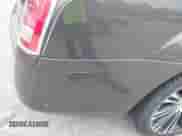 2013 Chrysler 300 S с VIN 2C3CCABT9DH681718, выставлен на аукционе IAAI как лот 43030800 с пробегом 176 908 миль миль и . История ставок и продаж доступна на DreamBid. Изображение 17.