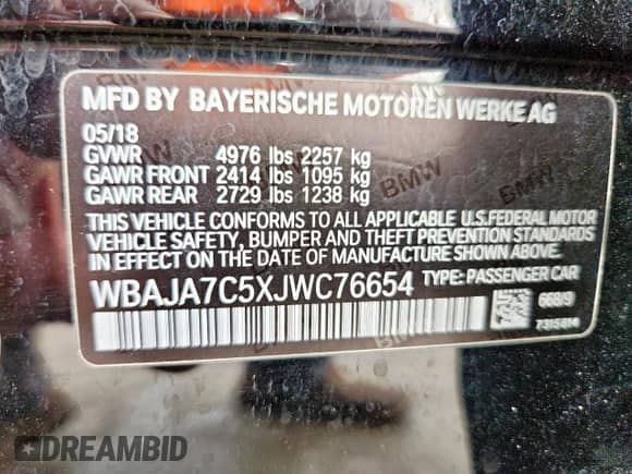 2018 BMW 5 Series 530i xDrive z VIN WBAJA7C5XJWC76654, wystawiony jako Copart lot #69140585 z przebiegiem 84 242 mil mil oraz Szkoda całkowita • Salvage title. Historia ofert i sprzedaży dostępna na DreamBid. Obrazek 12.