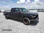 2002 Chevrolet Silverado 1500 LS с VIN 2GCEC19W621296367, выставлен на аукционе Copart как лот 51610115 с пробегом 354 846 миль миль и Списание • Salvage title. История ставок и продаж доступна на DreamBid. Изображение 4.