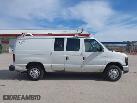 2013 Ford Econoline Cargo Commercial с VIN 1FTNE1EW9DDA17310, выставлен на аукционе IAAI как лот 41819974 с пробегом 211 118 миль миль и . История ставок и продаж доступна на DreamBid. Изображение 13.