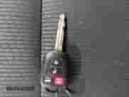 2017 Toyota Camry XLE с VIN 4T1BF1FK2HU327005, выставлен на аукционе IAAI как лот 43061827 с пробегом Не указан миль и . История ставок и продаж доступна на DreamBid. Изображение 11.