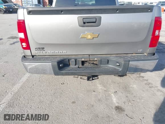 2007 Chevrolet Silverado 1500 1LT с VIN 2GCEK19J971606476, выставлен на аукционе IAAI как лот 43516077 с пробегом 107 501 миль миль и . История ставок и продаж доступна на DreamBid. Изображение 17.