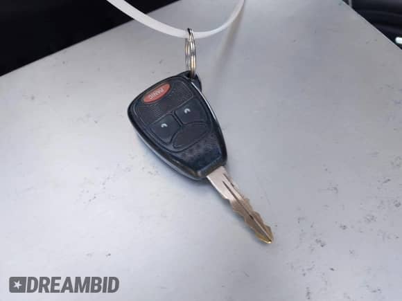 2012 Jeep Compass Limited с VIN 1C4NJCCB1CD660613, выставлен на аукционе IAAI как лот 42581915 с пробегом 132 930 миль миль и . История ставок и продаж доступна на DreamBid. Изображение 11.