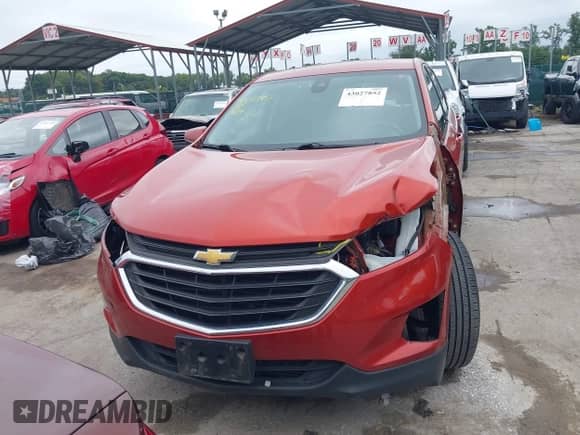 2020 Chevrolet Equinox LT с VIN 2GNAXUEV4L6217131, выставлен на аукционе IAAI как лот 43027852 с пробегом 83 163 миль миль и . История ставок и продаж доступна на DreamBid. Изображение 13.