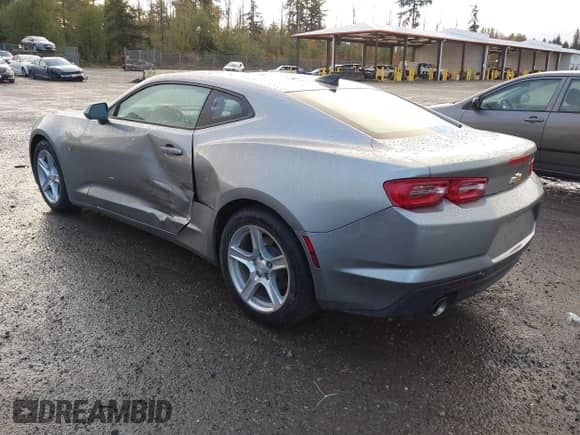 2023 Chevrolet Camaro 1LT с VIN 1G1FB1RS4P0152817, выставлен на аукционе IAAI как лот 43549844 с пробегом 38 323 миль миль и . История ставок и продаж доступна на DreamBid. Изображение 3.