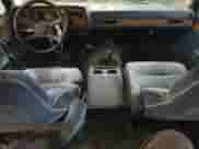 1989 Chevrolet Suburban с VIN 1GNEV16K3KF102065, выставлен на аукционе Copart как лот 67449295 с пробегом 63 027 миль миль и Чистый • Clean title. История ставок и продаж доступна на DreamBid. Изображение 8.