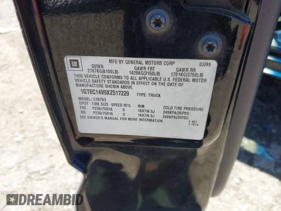 1999 GMC Sierra 1500 SLE with VIN 1GTEC14V9XZ517229, listed as a IAAI auction lot 42330188 with 285,579 mi miles and . Bid and sale history available at DreamBid. Image 9.