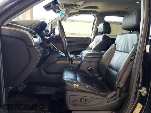 2015 Chevrolet Suburban LT z VIN 1GNSKJKCXFR526244, wystawiony jako Copart lot #89498915 z przebiegiem 169 079 mil mil oraz Czysty tytuł • Clean title. Historia ofert i sprzedaży dostępna na DreamBid. Obrazek 7.