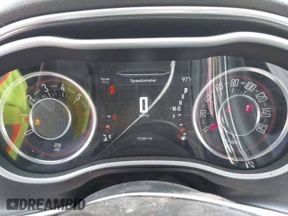2015 Dodge Challenger R/T Plus z VIN 2C3CDZBT5FH823240, wystawiony jako IAAI lot #43098496 z przebiegiem 131 261 mil mil oraz . Historia ofert i sprzedaży dostępna na DreamBid. Obrazek 7.