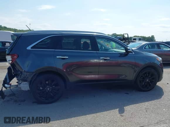 2020 Kia Sorento EX with VIN 5XYPH4A53LG706208, listed as a IAAI auction lot 43193428 with 84,127 mi miles and . Bid and sale history available at DreamBid. Image 13.