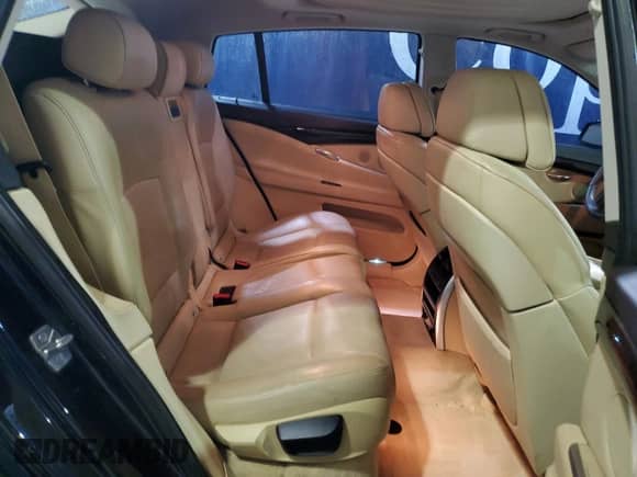 2012 BMW 5 Series 550i Gran Turismo xDrive с VIN WBASP4C52CC899883, выставлен на аукционе Copart как лот 81259414 с пробегом 98 142 миль миль и Чистый • Clean title. История ставок и продаж доступна на DreamBid. Изображение 10.