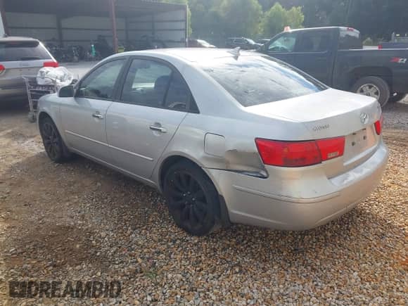 2010 Hyundai Sonata GLS z VIN 5NPET4AC7AH616084, wystawiony jako IAAI lot #43433244 z przebiegiem 140 296 mil mil oraz . Historia ofert i sprzedaży dostępna na DreamBid. Obrazek 3.