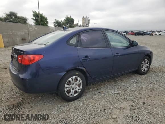 2010 Hyundai Elantra GLS с VIN KMHDU4AD6AU090906, выставлен на аукционе Copart как лот 82328145 с пробегом 178 880 миль миль и Списание • Salvage title. История ставок и продаж доступна на DreamBid. Изображение 3.