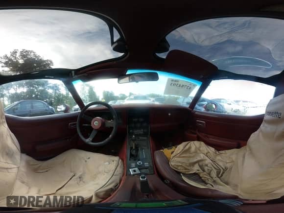 1982 Chevrolet Corvette с VIN 1G1AY8785C5119332, выставлен на аукционе IAAI как лот 42784393 с пробегом 60 907 миль миль и . История ставок и продаж доступна на DreamBid. Изображение 18.