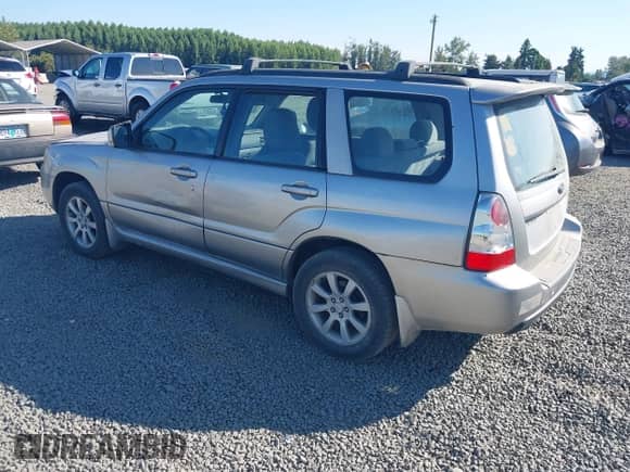 2006 Subaru Forester X с VIN JF1SG65616H708388, выставлен на аукционе IAAI как лот 42874261 с пробегом 266 267 миль миль и . История ставок и продаж доступна на DreamBid. Изображение 3.