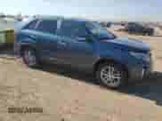 2014 Kia Sorento LX with VIN 5XYKT4A66EG522126, listed as a Copart auction lot 80641235 with 129,304 mi miles and Salvage title. Bid and sale history available at DreamBid. Image 4.