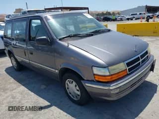 1992 Dodge Caravan with VIN 2B4GH2534NR515860, listed as a IAAI auction lot 42509192 with 144,543 mi miles and . Bid and sale history available at DreamBid. Image 1.