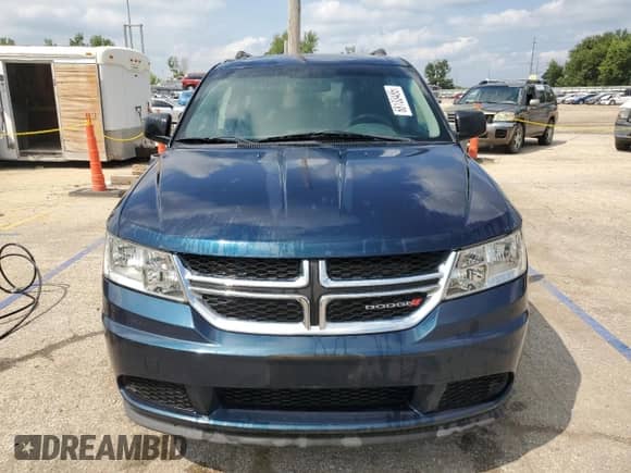 2013 Dodge Journey SE z VIN 3C4PDCAB7DT505059, wystawiony jako Copart lot #68133485 z przebiegiem 137 933 mil mil oraz Szkoda całkowita • Salvage title. Historia ofert i sprzedaży dostępna na DreamBid. Obrazek 5.