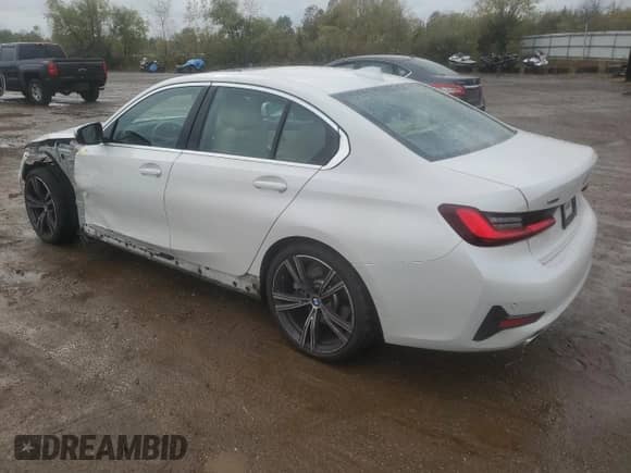 2022 BMW 3 Series 330i xDrive с VIN 3MW5R7J05N8C31277, выставлен на аукционе Copart как лот 82287265 с пробегом 20 360 миль миль и Списание • Salvage title. История ставок и продаж доступна на DreamBid. Изображение 2.