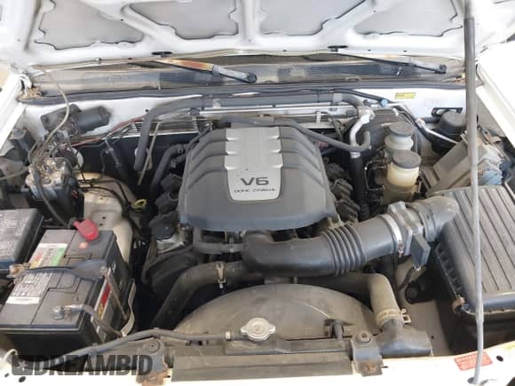 2000 Honda Passport LX with VIN 4S6DM58W9Y4408533, listed as a IAAI auction lot 42888385 with 209,702 mi miles and . Bid and sale history available at DreamBid. Image 10.
