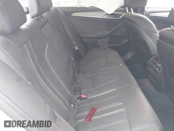 2019 BMW 5 Series 530e с VIN WBAJA9C52KB388172, выставлен на аукционе IAAI как лот 42518505 с пробегом Не указан миль и . История ставок и продаж доступна на DreamBid. Изображение 8.