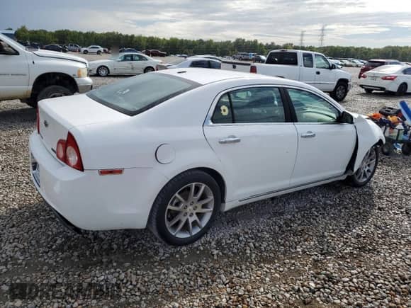 2011 Chevrolet Malibu LTZ with VIN 1G1ZE5EU5BF392757, listed as a Copart auction lot 81307975 with 247,016 mi miles and Salvage title. Bid and sale history available at DreamBid. Image 3.