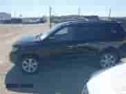 2007 Hyundai Santa Fe SE z VIN 5NMSH13E37H115796, wystawiony jako IAAI lot #43327911 z przebiegiem 83 073 mil mil oraz . Historia ofert i sprzedaży dostępna na DreamBid. Obrazek 14.