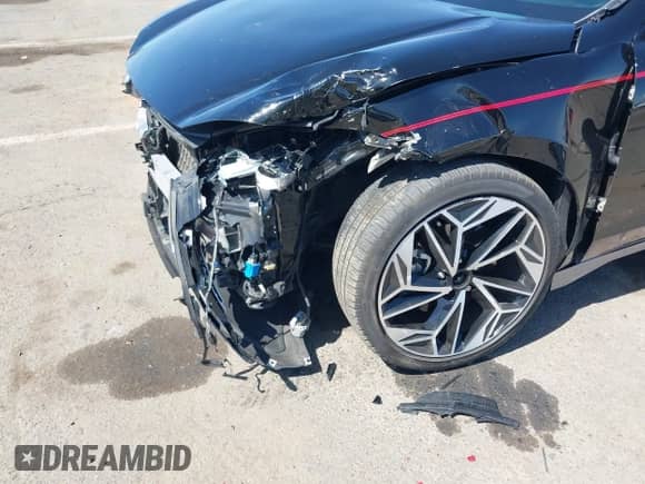2024 Hyundai Ioniq 6 SEL с VIN KMHM34AA5RA076761, выставлен на аукционе IAAI как лот 42291259 с пробегом 65 793 миль миль и . История ставок и продаж доступна на DreamBid. Изображение 6.