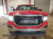 2017 GMC Sierra 1500 z VIN 1GTN2LEC0HZ100949, wystawiony jako Copart lot #53425865 z przebiegiem 159 586 mil mil oraz Czysty tytuł • Clean title. Historia ofert i sprzedaży dostępna na DreamBid. Obrazek 5.