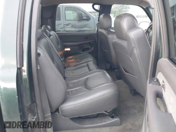 2003 Chevrolet Silverado 1500HD LS с VIN 1GCGK13U33F209456, выставлен на аукционе IAAI как лот 41319790 с пробегом 230 974 миль миль и . История ставок и продаж доступна на DreamBid. Изображение 8.