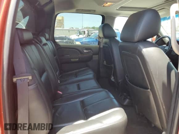 2011 Chevrolet Avalanche LT с VIN 3GNTKFE37BG194657, выставлен на аукционе Copart как лот 66183075 с пробегом 106 946 миль миль и Списание • Salvage title. История ставок и продаж доступна на DreamBid. Изображение 10.