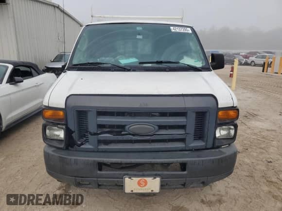 2012 Ford Econoline Cargo Recreational with VIN 1FTNE2EL7CDB25094, listed as a Copart auction lot 42137285 with 304,976 mi miles and Salvage title. Bid and sale history available at DreamBid. Image 5.
