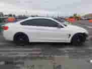 2014 BMW 4 Series 428i xDrive z VIN WBA3N5C56EK196702, wystawiony jako IAAI lot #40934482 z przebiegiem 120 292 mil mil oraz . Historia ofert i sprzedaży dostępna na DreamBid. Obrazek 14.