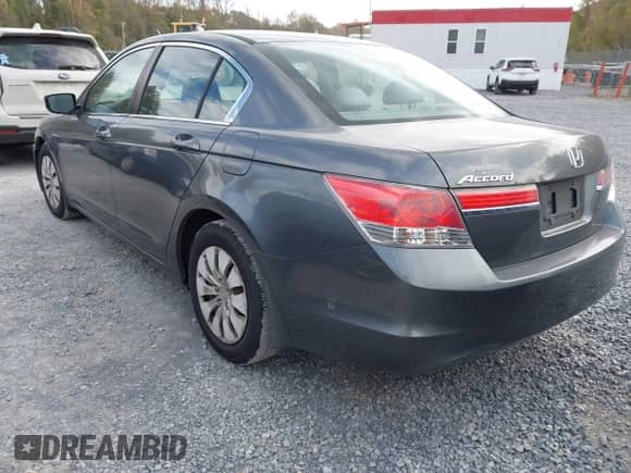 2012 Honda Accord LX z VIN 1HGCP2F36CA222094, wystawiony jako IAAI lot #43467306 z przebiegiem 201 389 mil mil oraz . Historia ofert i sprzedaży dostępna na DreamBid. Obrazek 3.