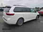 2018 Toyota Sienna XLE with VIN 5TDDZ3DC6JS189989, listed as a Copart auction lot 68897365 with 81,013 mi miles and Salvage title. Bid and sale history available at DreamBid. Image 3.