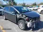 2013 Toyota Prius Two z VIN JTDZN3EU2D3269952, wystawiony jako IAAI lot #43382611 z przebiegiem 100 918 mil mil oraz . Historia ofert i sprzedaży dostępna na DreamBid. Obrazek 1.