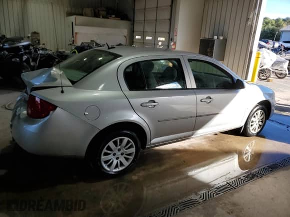 2009 Chevrolet Cobalt с VIN 1G1AL58H397170773, выставлен на аукционе Copart как лот 76011724 с пробегом 151 230 миль миль и Списание • Salvage title. История ставок и продаж доступна на DreamBid. Изображение 3.