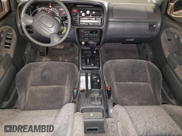 2002 Chevrolet Tracker LT с VIN 2CNBJ634126927635, выставлен на аукционе Copart как лот 78814333 с пробегом 224 726 миль миль и Списание • Salvage title. История ставок и продаж доступна на DreamBid. Изображение 8.